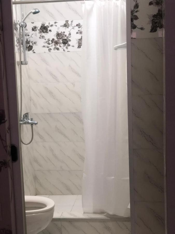 Appartment In Old Tbs, Near Holy Trinity Cathedral تبليسي المظهر الخارجي الصورة